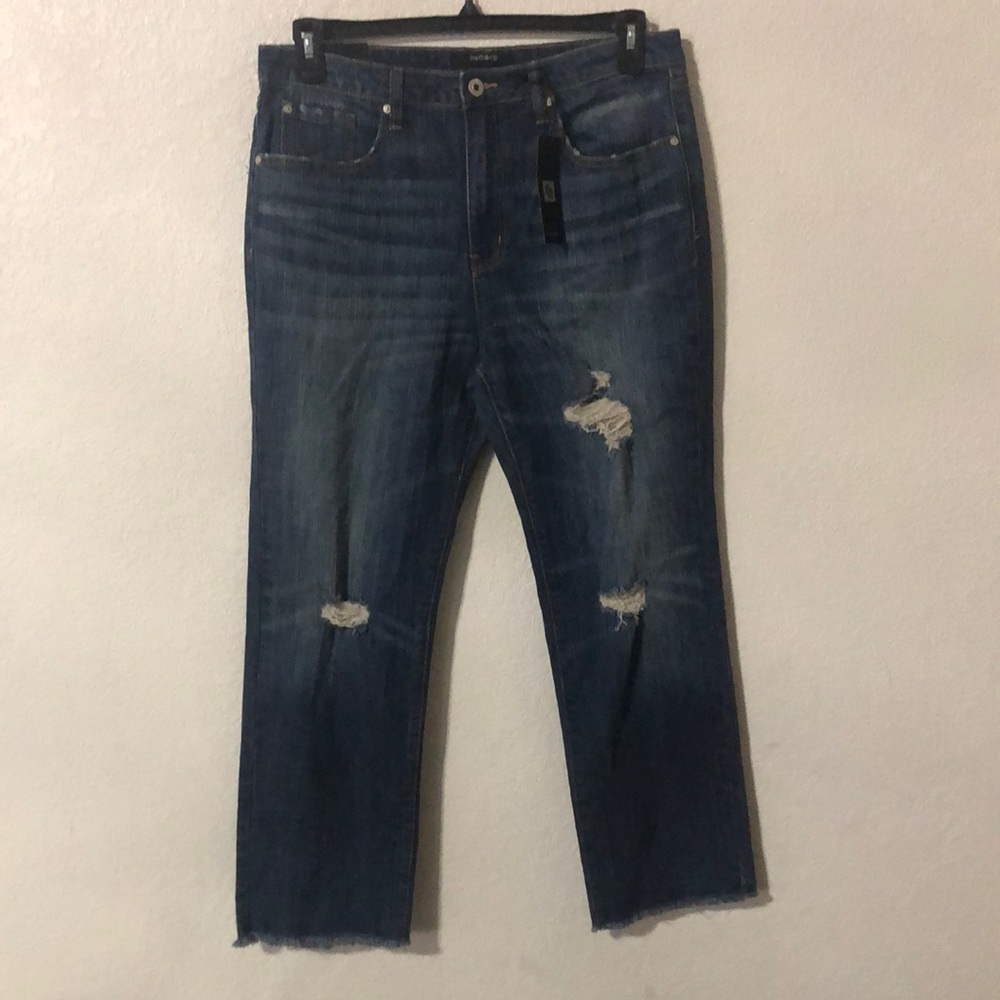 Numero Distressed Cropped Mid-Rise Jeans